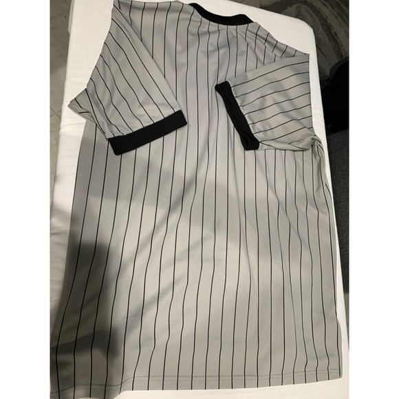 Smitty Basketball Officials Grey Elite V-Neck Pinstripes with Side Panel Size XL - Picture 2 of 6